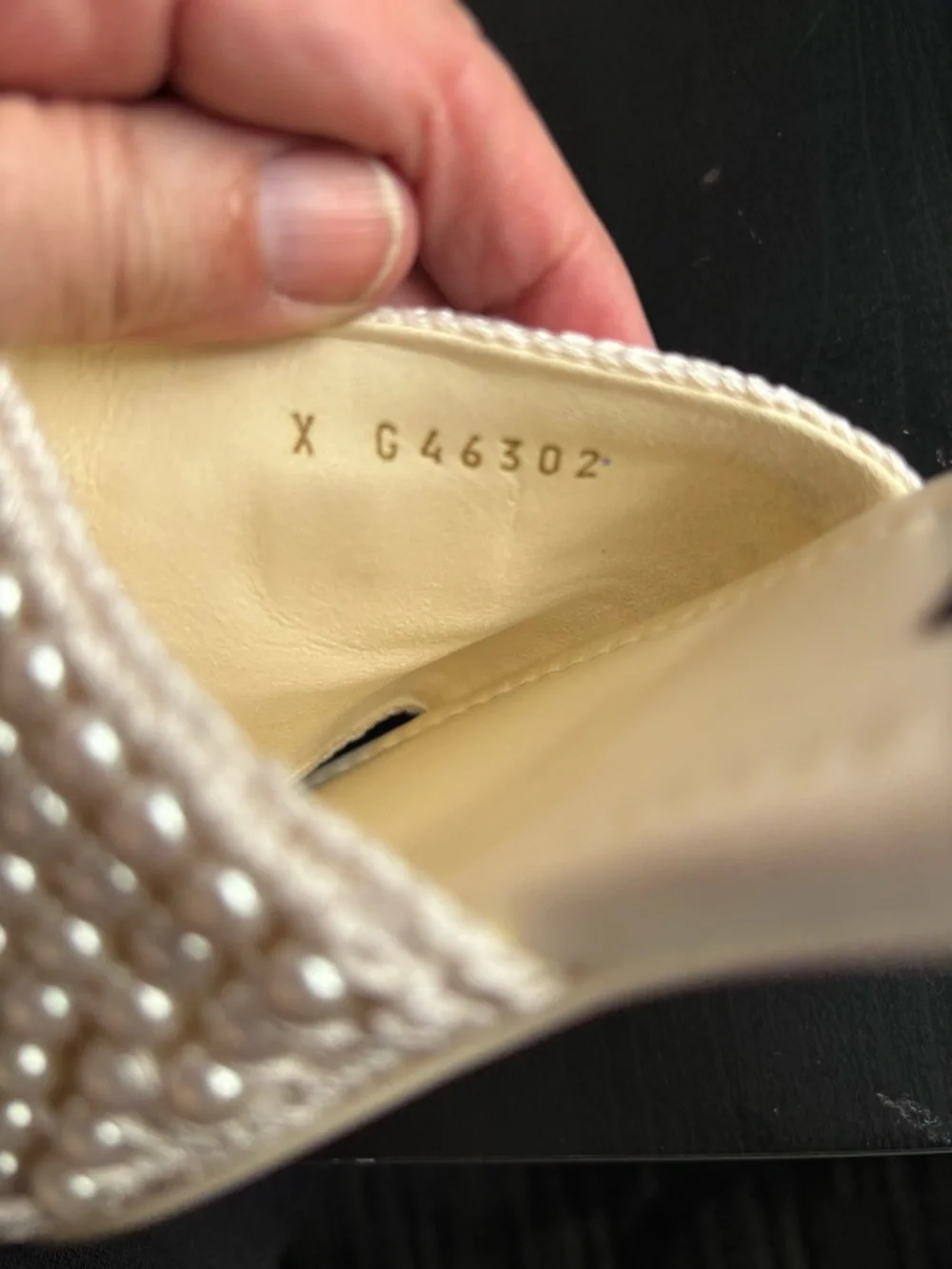 EUC Chanel 2025 CC Logo Interlocking Pearl Slides Size 37.5